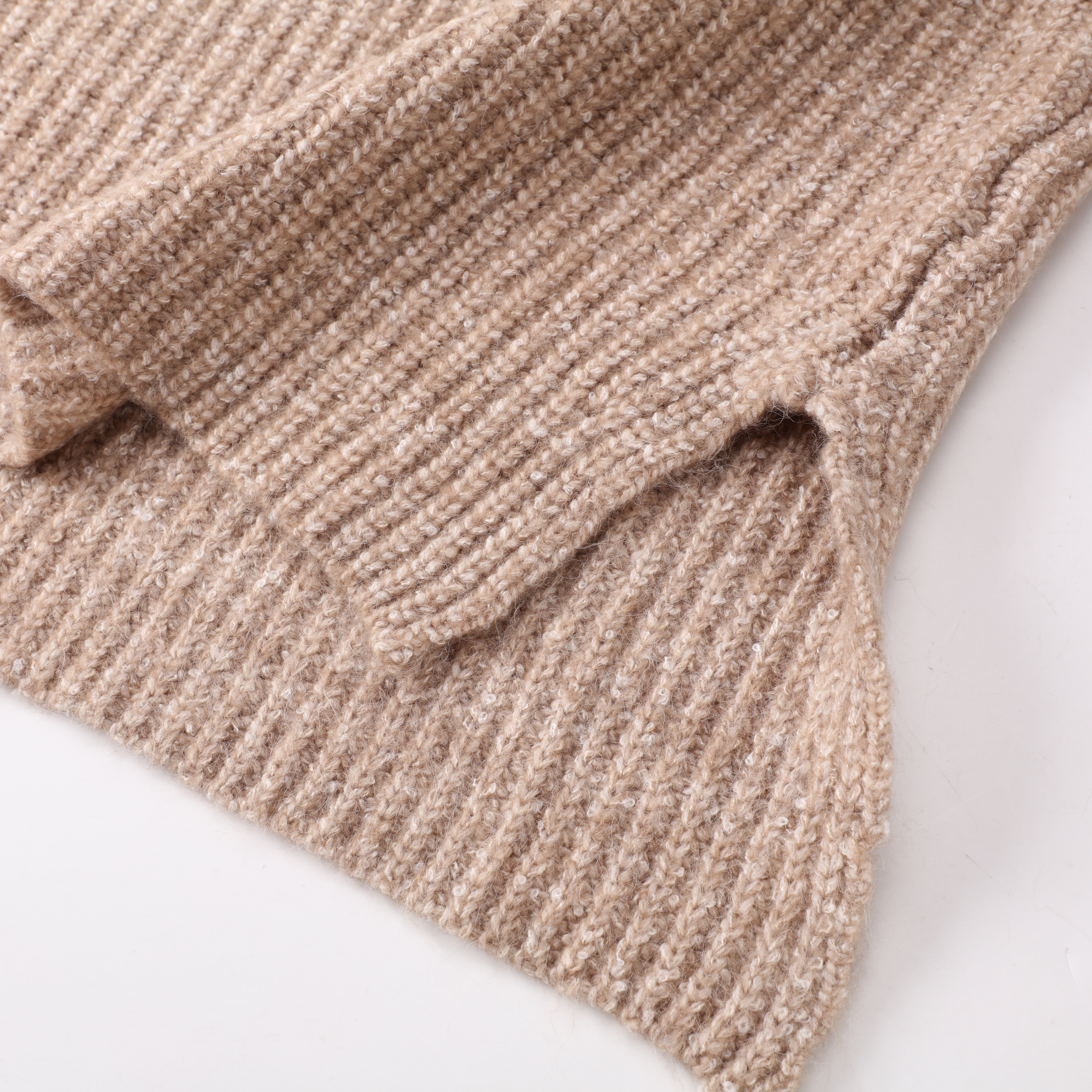 Chaleco sin mangas de la parte superior del suéter del jersey de punto con cuello en V de las mujeres de encargo de la fábrica del OEM 