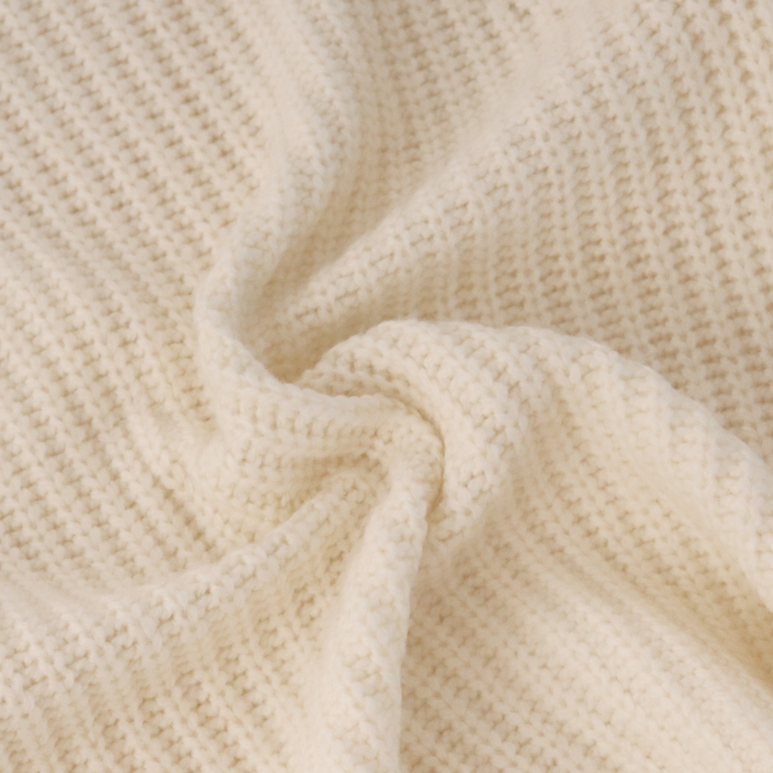 Suéter de punto beige de manga larga personalizado de fábrica OEM de otoño invierno para mujer