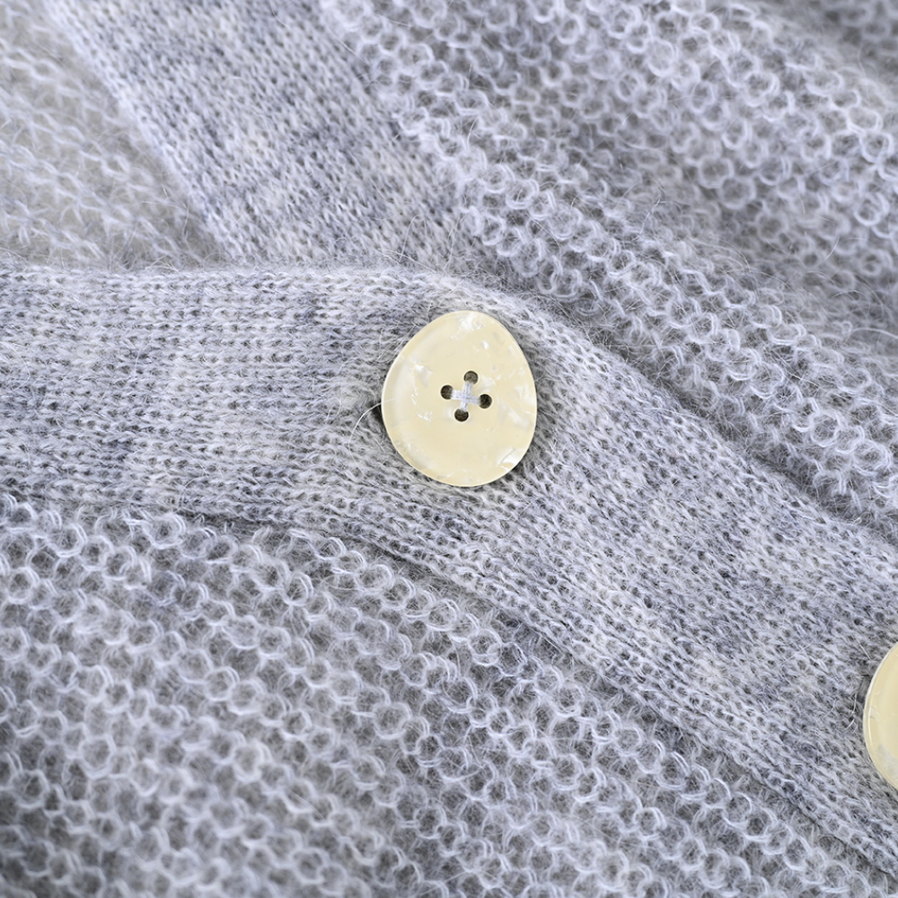 El OEM fabrica la rebeca larga hecha punto con cuello de pico de encargo de la capa del suéter de las señoras de las mujeres de los géneros de punto del otoño-invierno