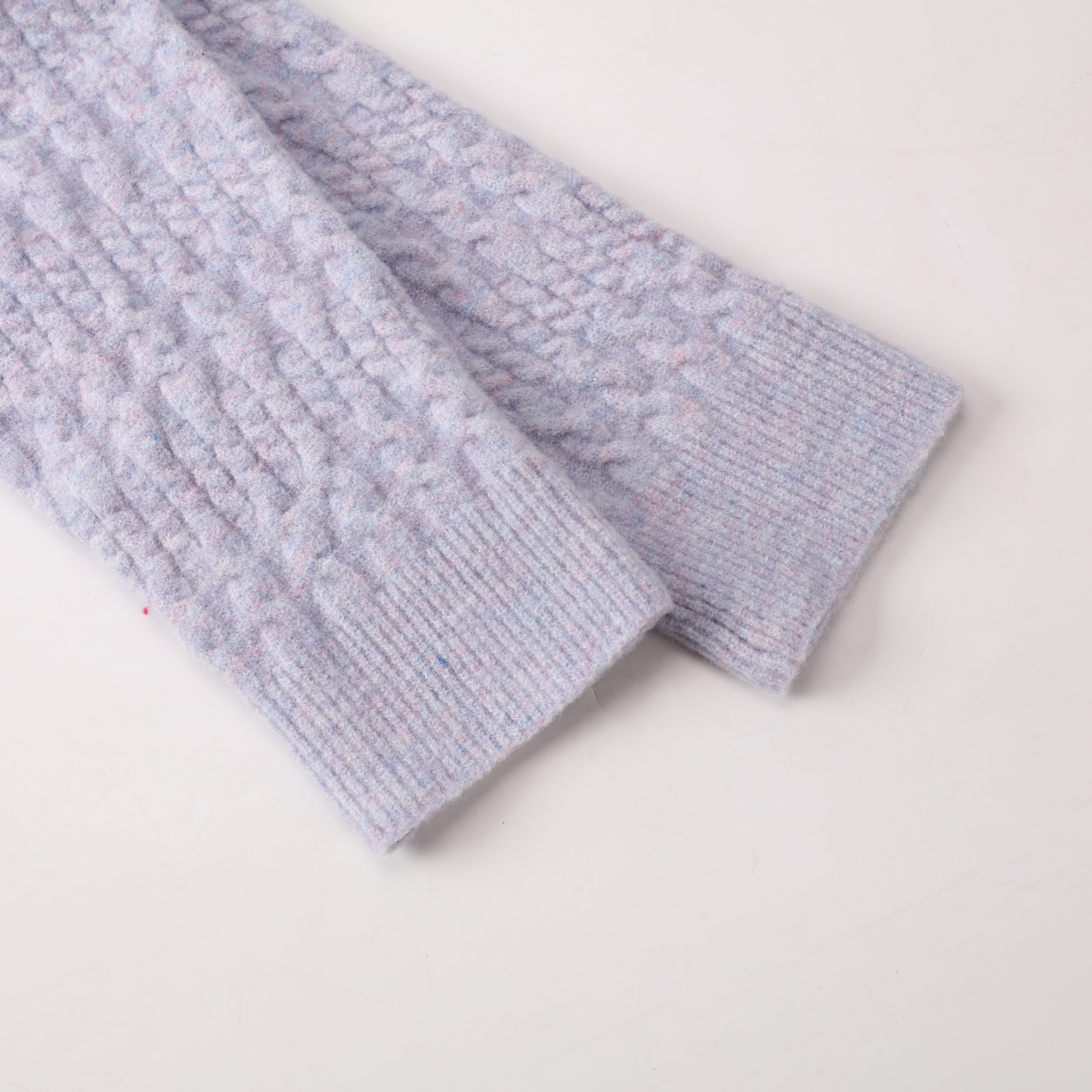 Suéter caliente del punto del jersey de las señoras de las mujeres de la manga larga púrpura clara de encargo del OEM del otoño invierno