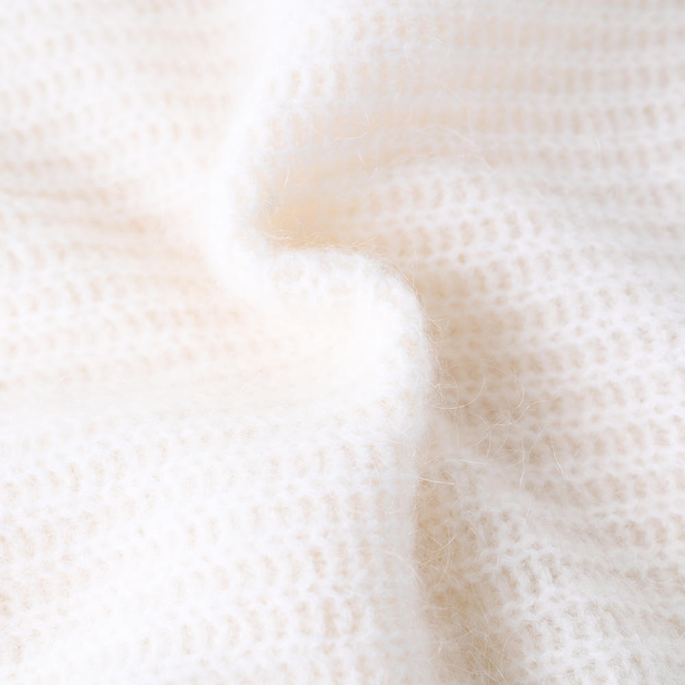 OEM Custom Fomen's Outumn Winter Knitwear suave manga larga suéter beige beige suéter