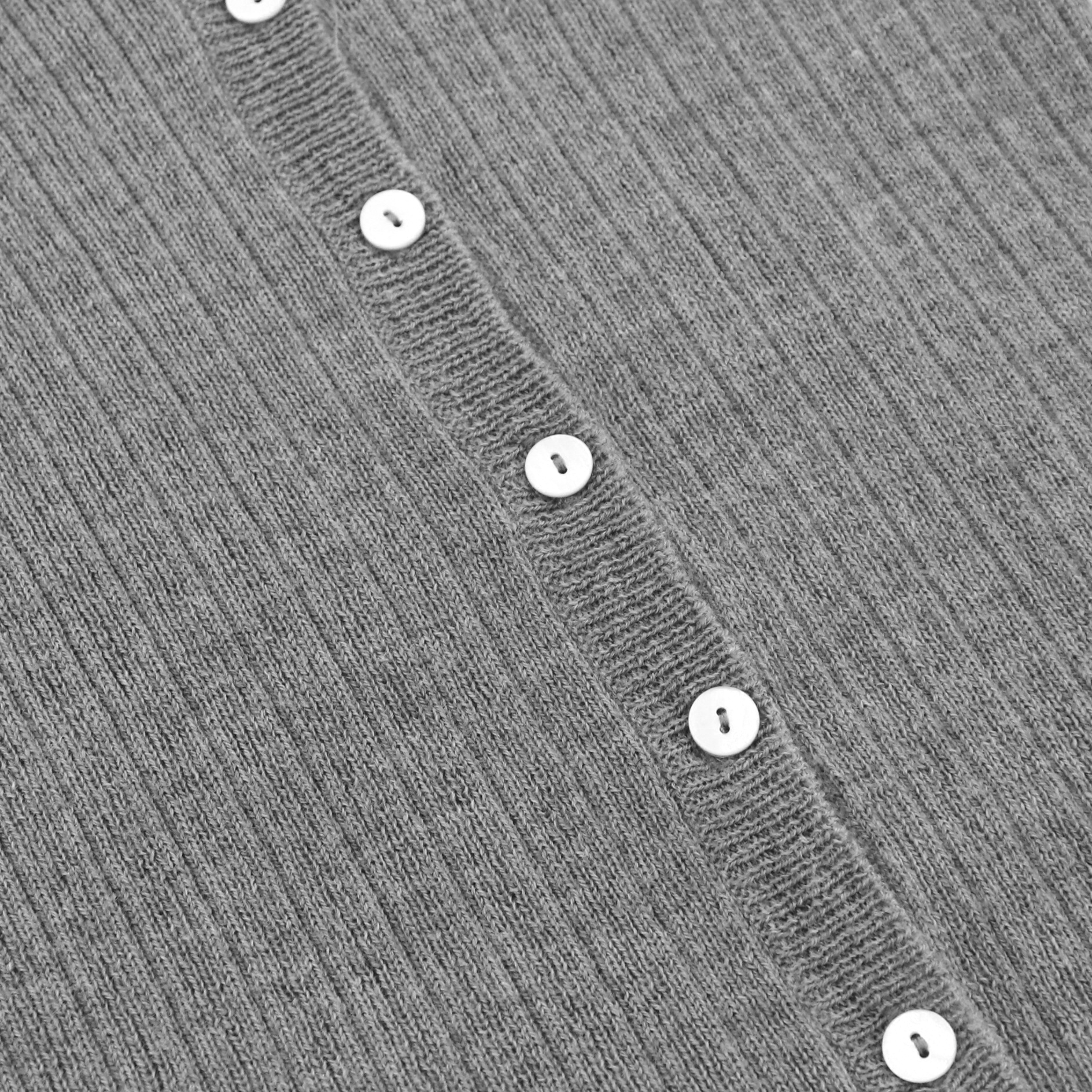 Chaqueta de punto de suéter de punto para mujer de lana 100% de manga larga sólida de invierno personalizado OEM