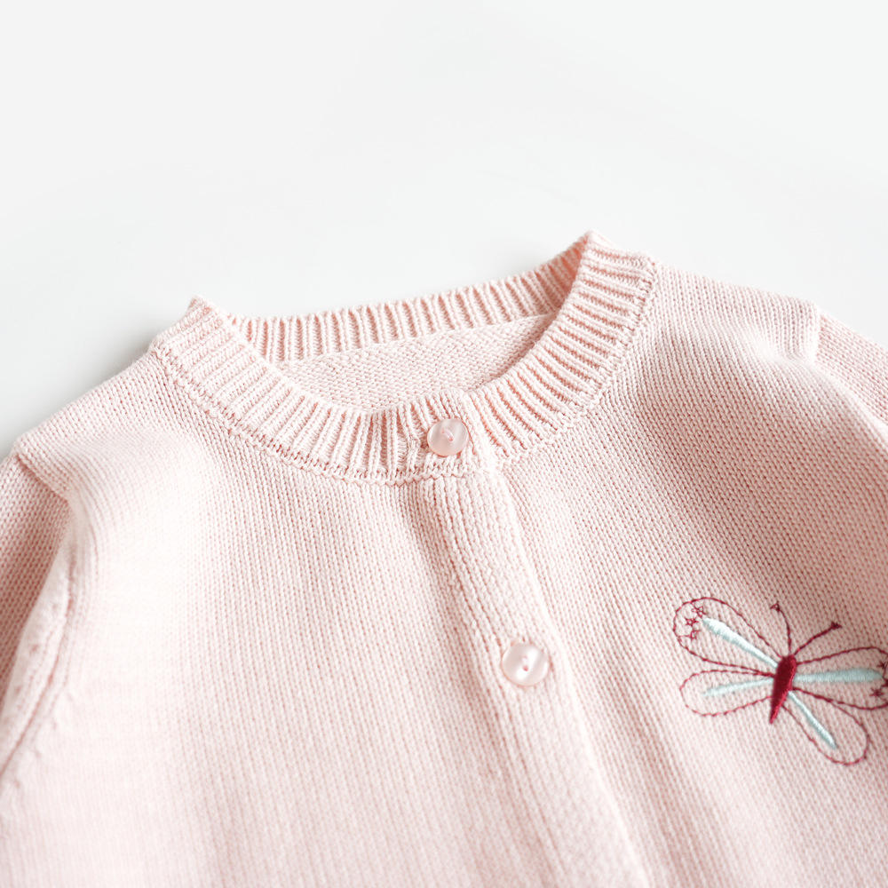 Abrigo largo del suéter de la rebeca del botón del punto del invierno de la manga de la muchacha de encargo del OEM para la muchacha de los niños 2-7 años