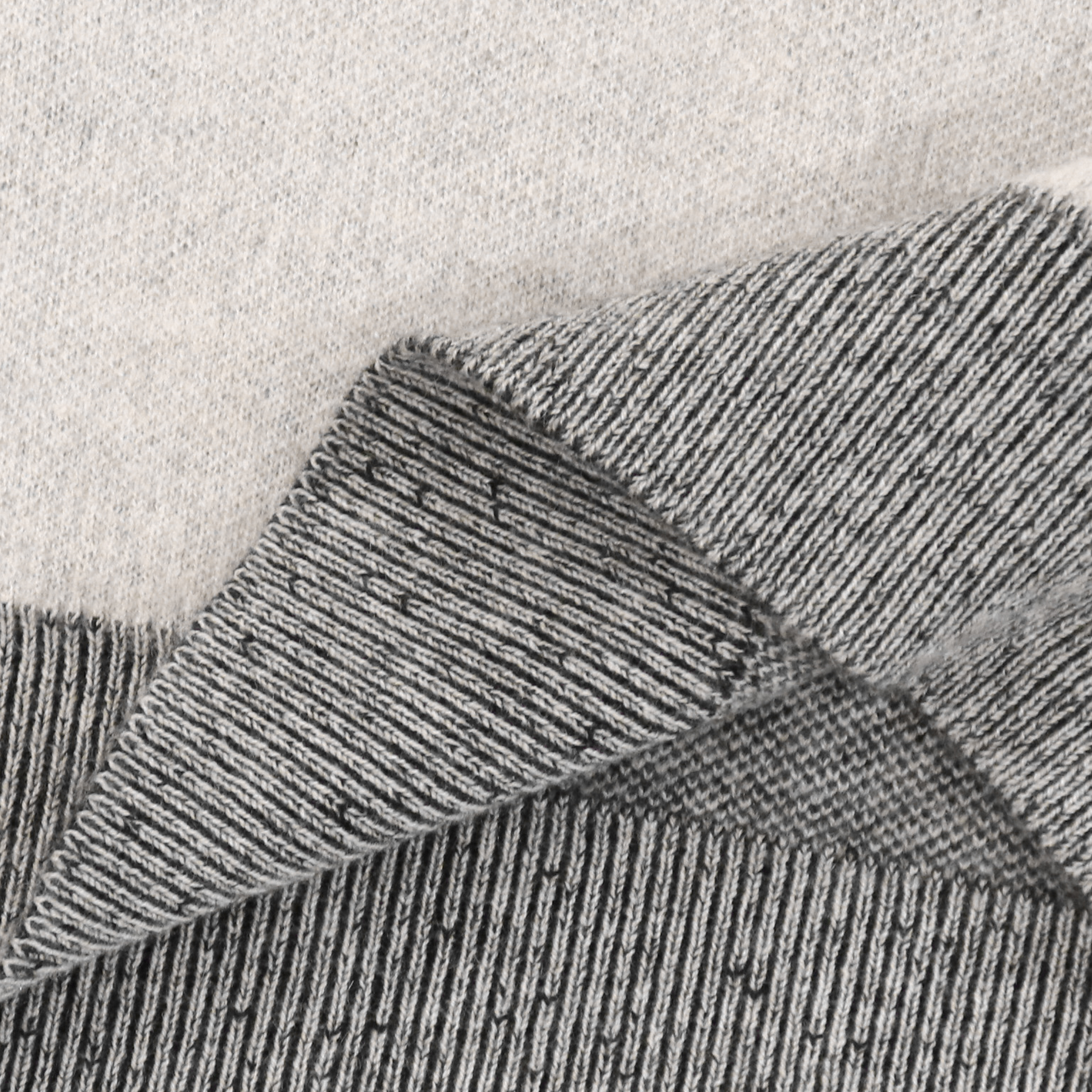 Suéter de punto de jersey de mujer de colores contrastantes con estampado de manga larga personalizado de fabricante OEM de otoño invierno