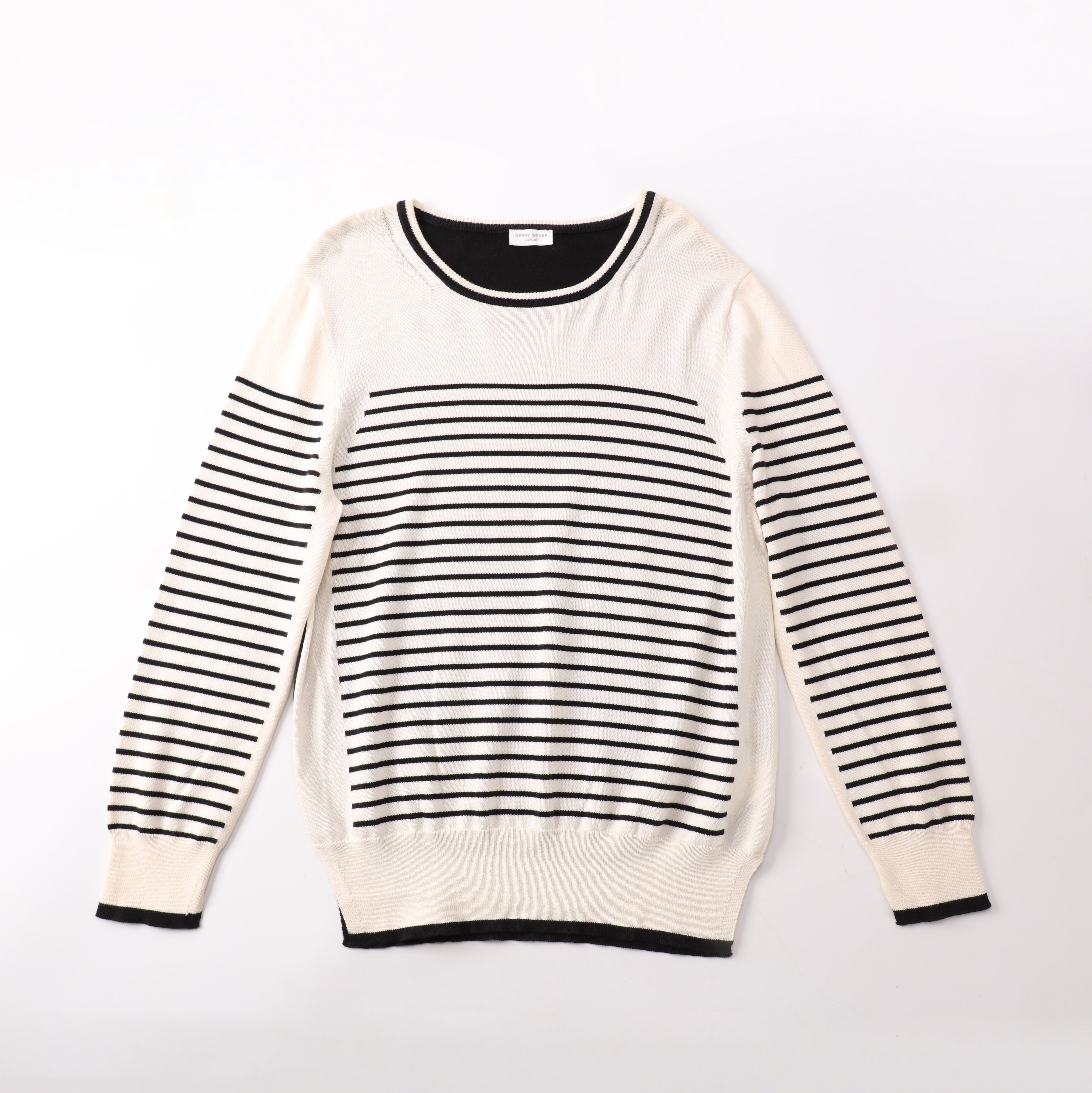 La moda de encargo del OEM del otoño invierno rayó el suéter largo del punto del jersey de las señoras de las mujeres de la manga